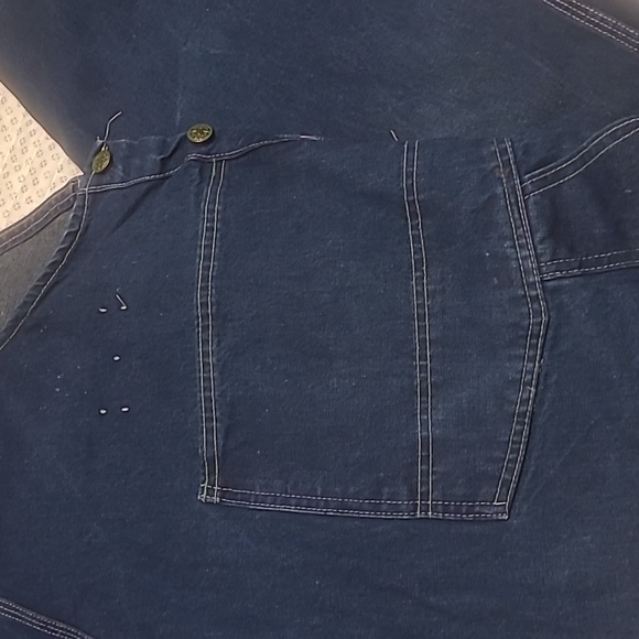 Vtg Oshkosh B’Gosh Farmer Work Carpenter Blue Jean Bib Overalls Men 44×31 USA - Picture 6 of 8